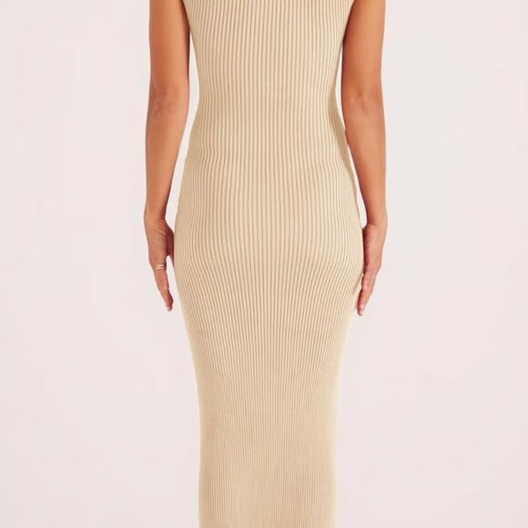 Dress - Picture 4 of 5